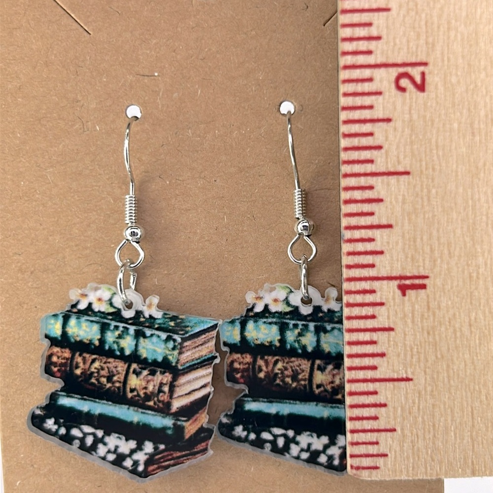 Books Dangle Earrings 2D Acrylic - Picture 2 of 3